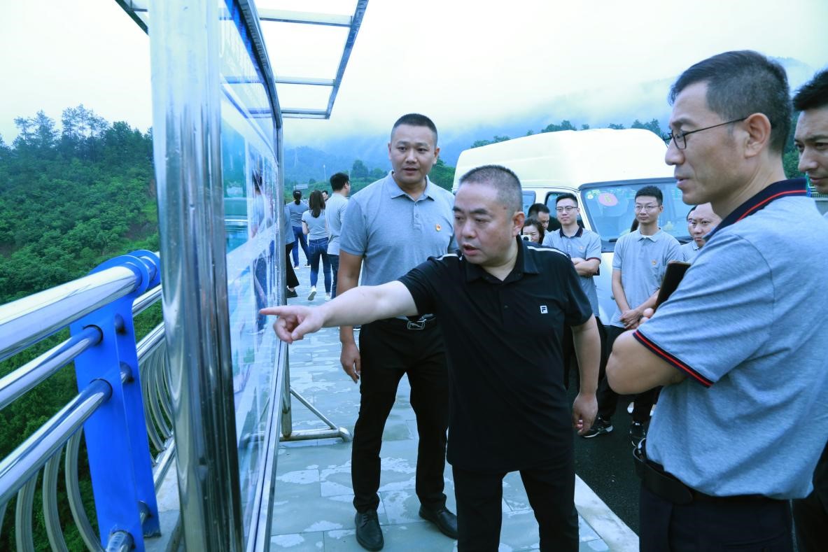 慶建黨百年系列活動-公司開展“學(xué)黨史、感恩黨、跟黨走”主題教育活動
